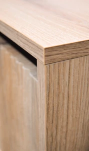 Nachttisch mit geriffelter Front Yukashi 1S T801 Eiche Evoke