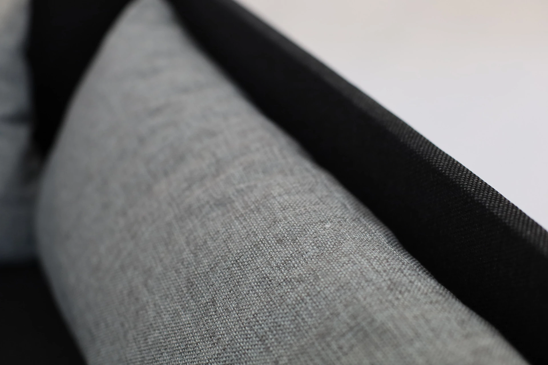 Einzelbett mit Bettkasten Hirek Eko 80x180 Schwarz/Grau